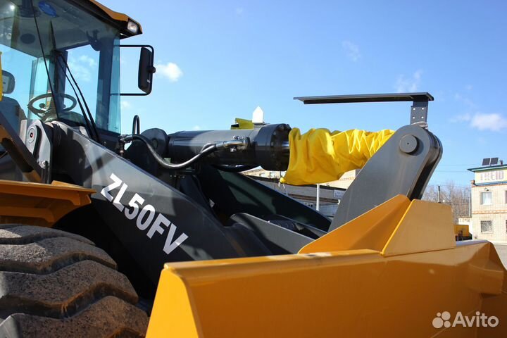 Фронтальный погрузчик XCMG ZL50FV, 2023