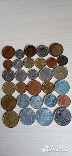 30 иностранных монет