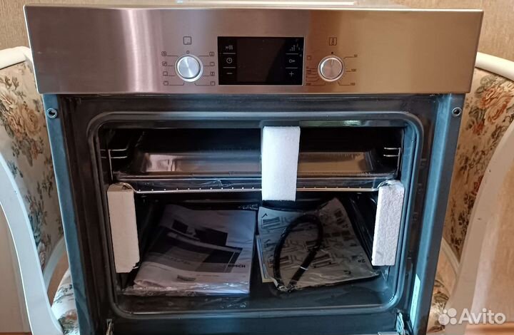 Духовой шкаф bosch новый