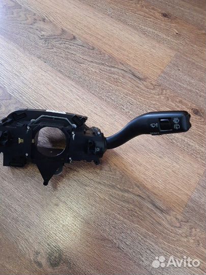 Подрулевой переключатель Audi Q7 4l