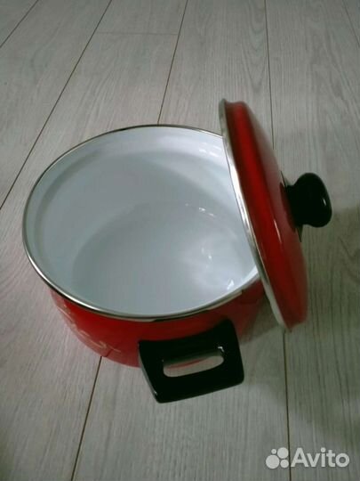 Эмалированная Кастрюля Югославия винтаж