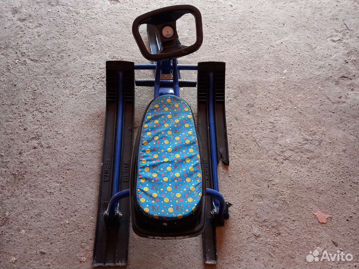 Детский снегокат