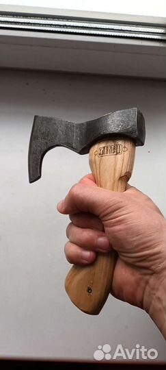 Топорик туристический