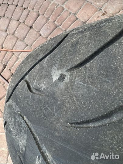 Dunlop sportmax d221 240/40R18