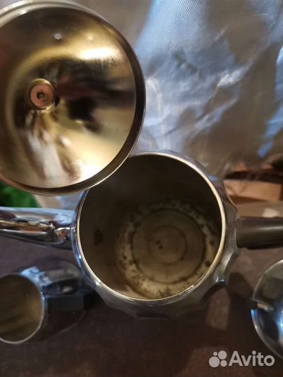 Кофейник,молочник,сахарница