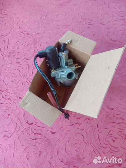 Карбюратор на скутер Ямаха Джог