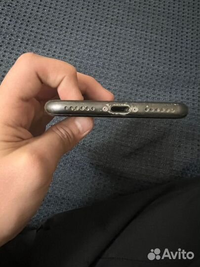 Телефон iPhone 8 256гб