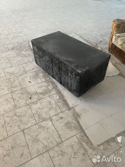 Шкаф двухстворчатый