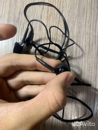 Наушники работающие 11 разных фирмовые