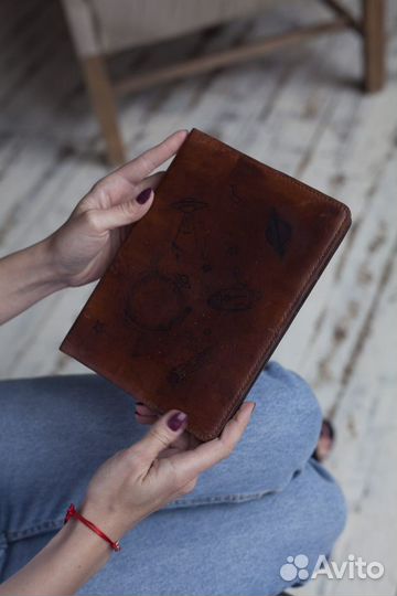 Кожаный ежедневник