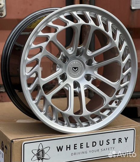 Кованые диски Vossen Dodge RAM TRX