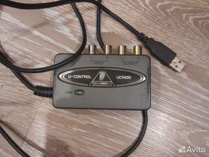 Behringer USB хаб uca200