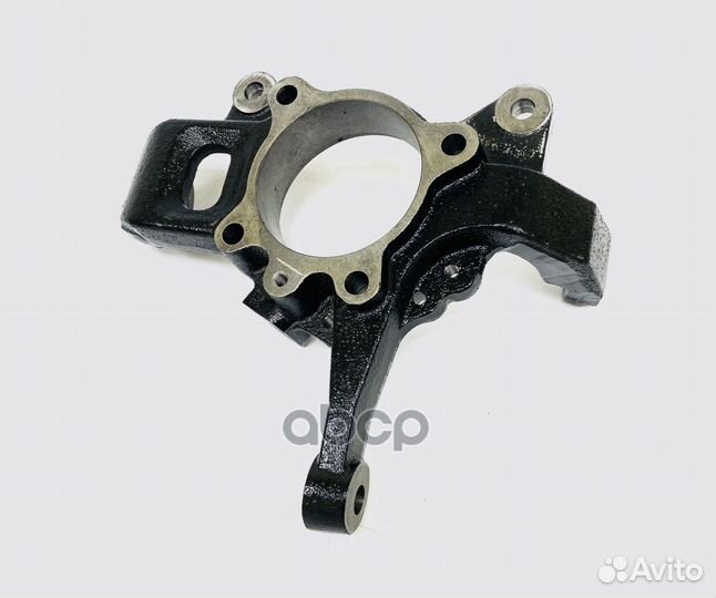 Кулак поворотный правый U0612005R Ukor Auto