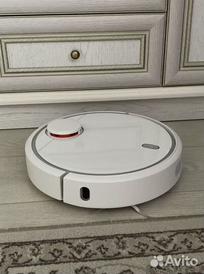 Робот пылесос Xiaomi Mi Robot Vacuum Cleaner