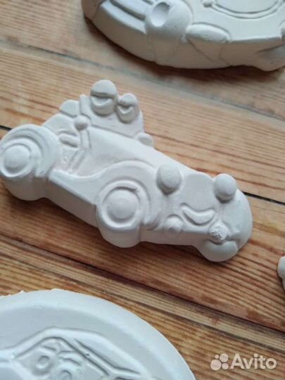 Готовые фигурки гипсовые для раскрашивания машинки