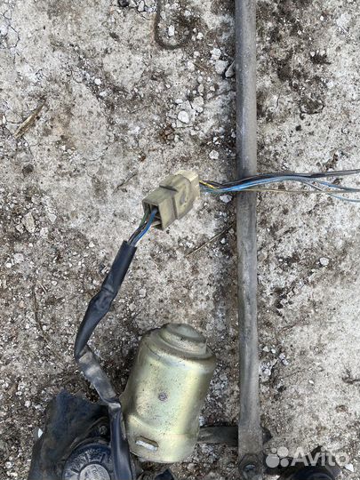 Трапеция стеклоочистителей ваз 2107