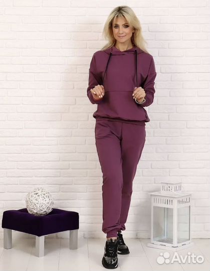 Костюм спортивный