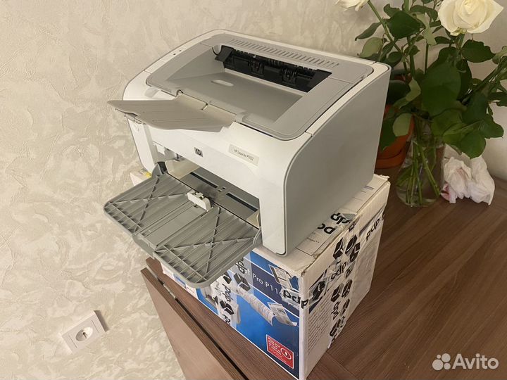 Принтер лазерный HP 1102 в хорошем состоянии