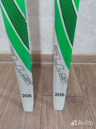 Беговые лыжи