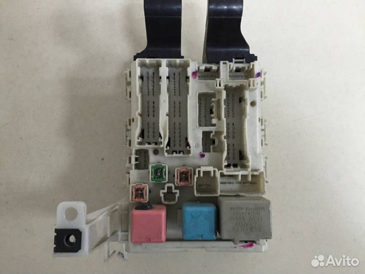 Блок предохранителей Toyota Corolla E150 2006-2013