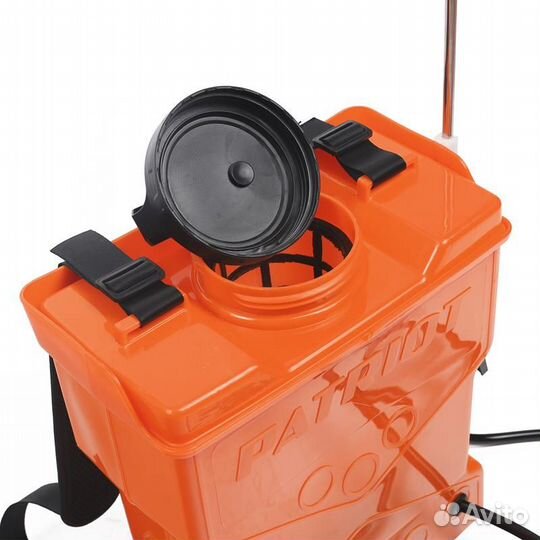 Ранцевый аккумуляторный распылитель Patriot PT-12A