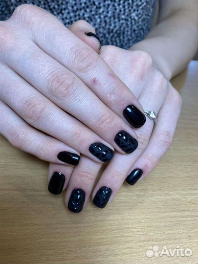 Маникюр. Педикюр