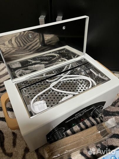 Стерилизатор/сухожар и к нему принадлежности