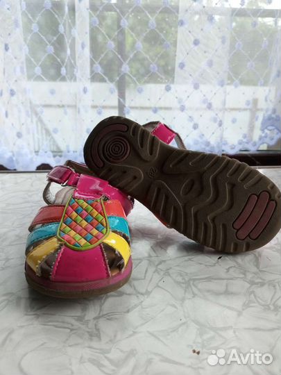 Летняя обувь для девочки 27, 28 размер