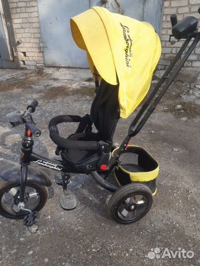 Детский трехколесный велосипед