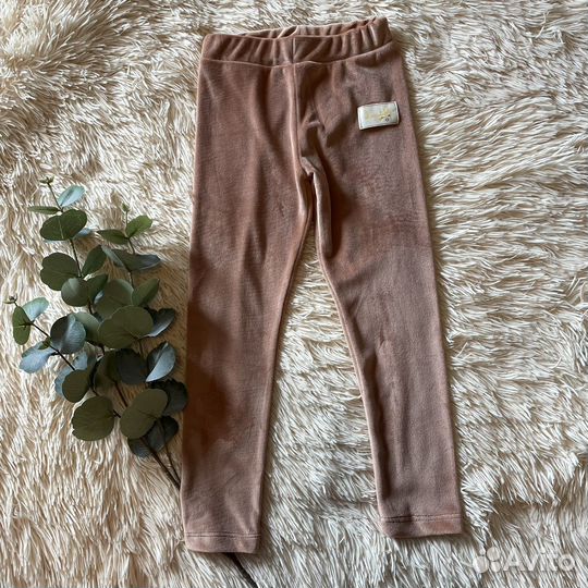 Нарядный костюм Zara для девочки новый 110,116