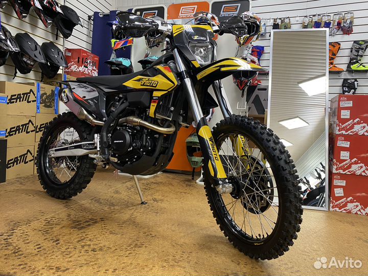 Мотоцикл эндуро FF SF7 NC300S ZS182MN FCR новый