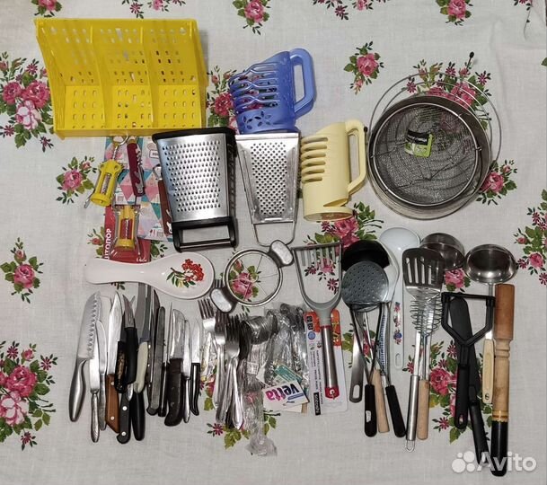 Кухонные принадлежности ножи, ложки