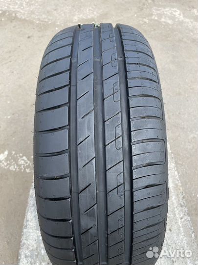 Goodyear EfficientGrip Performance 185/55 R15 82V
