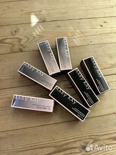 Косметика Mary Kay (Мэри Кэй)помады, блески