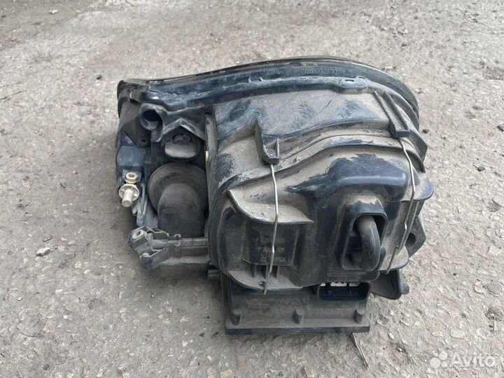 Фара правая ксенон porsche cayenne 955