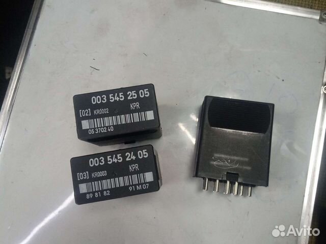 Реле бензонасоса Mercedes 124/201