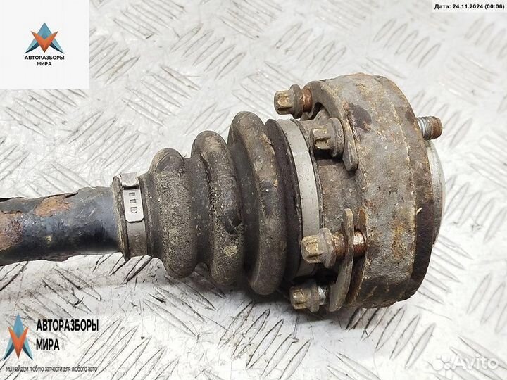 Полуось задняя (приводной вал, ШРУС) BMW 3 7533448