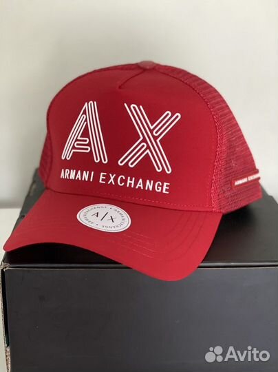 Бейсболка унисекс разных брендов