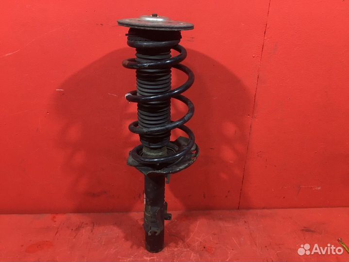 Амортизатор передний левый Land Rover Range Rover