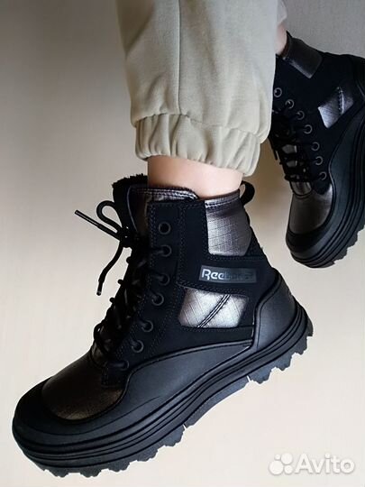 Ботинки reebok thinsulate оригинал нов