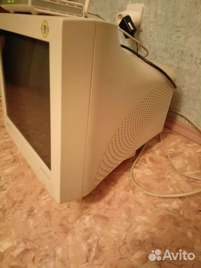 Монитор для компьютера бу