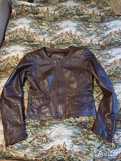 Куртка кожаная женская