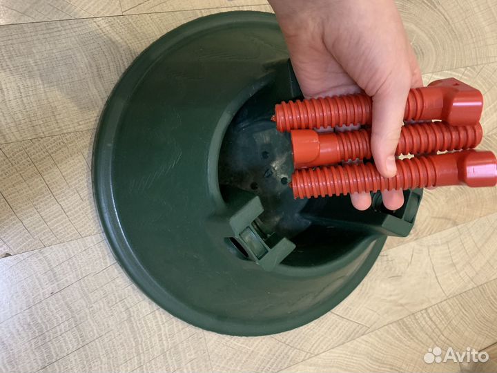 Подставка под новогоднюю елку