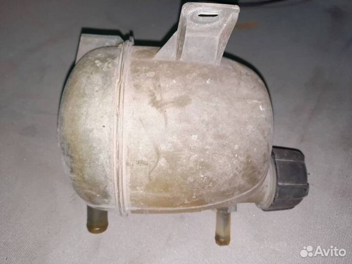 Бачок расширительный Renault Clio 2 2001
