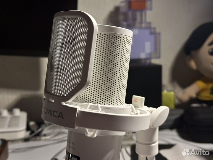 Проводной/юеспроводной микрофон Comica