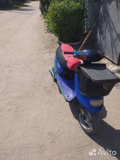Yamaha jog poche
