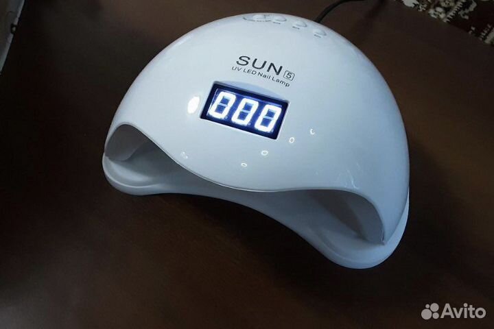 Лампа для ногтей