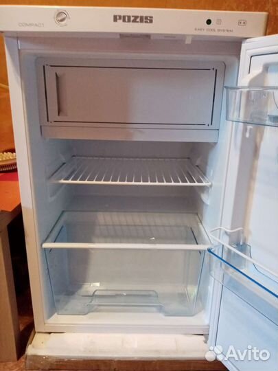 Холодильник новый