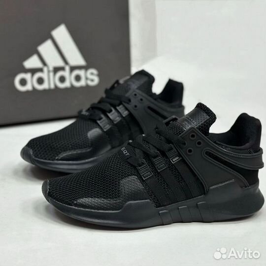 Кроссовки adidas