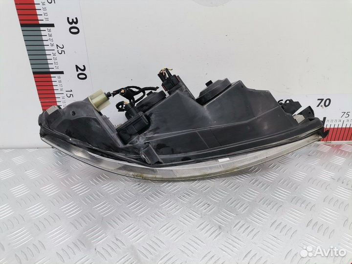 Фара передняя для Opel Vectra B